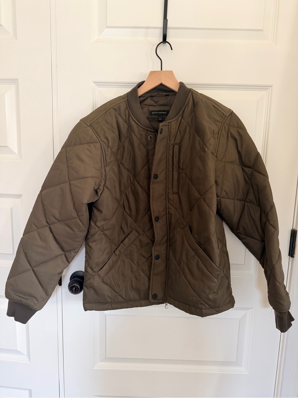 NWOT men’s banana republic quilted bomber jacket small